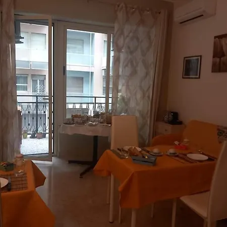 La Valigia Sul Letto * CTA